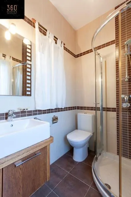 Beautiful, Typical Maltese 4Br Home With Roof Top By 360 Estates Sliema