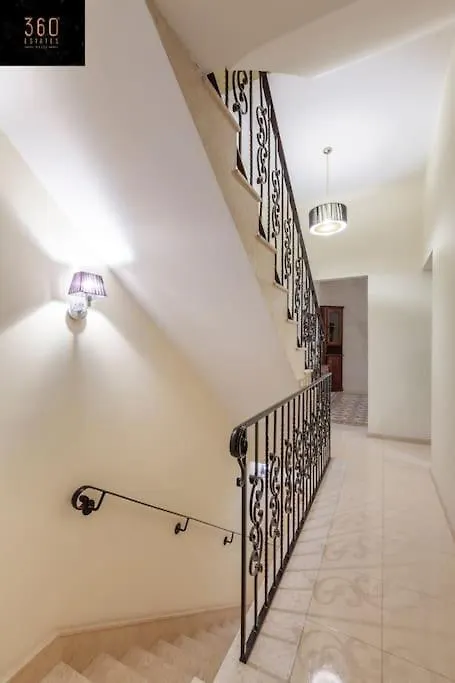 Beautiful, Typical Maltese 4Br Home With Roof Top By 360 Estates Sliema Apartment